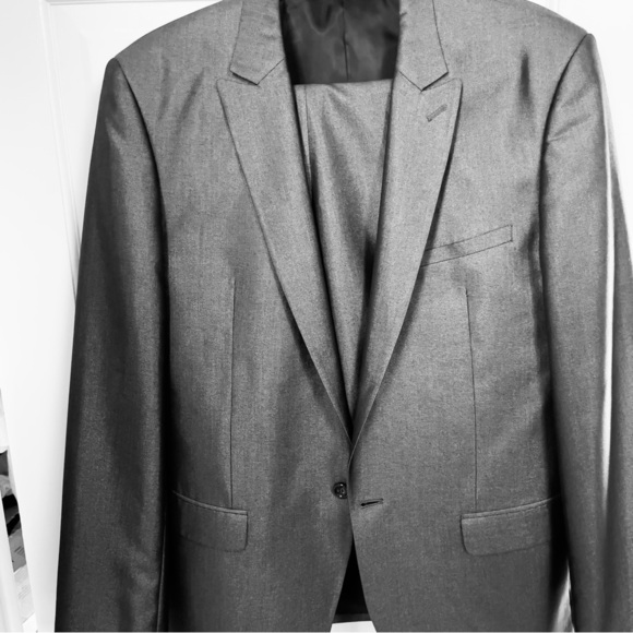 Men's 2 pc. suits42L